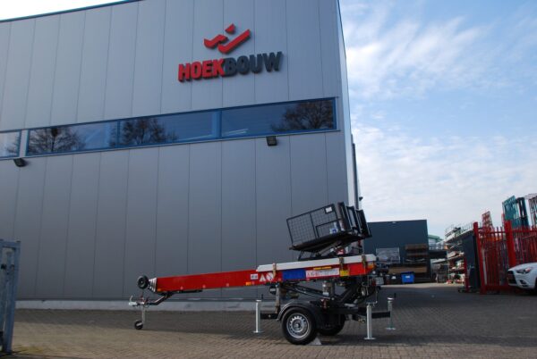 All-up levert Paus Easy 18WH aan Hoek-Bouw