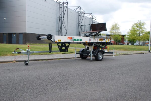 Zonmaat klaar voor de zomer met de nieuwe Paus Easy 24 meter