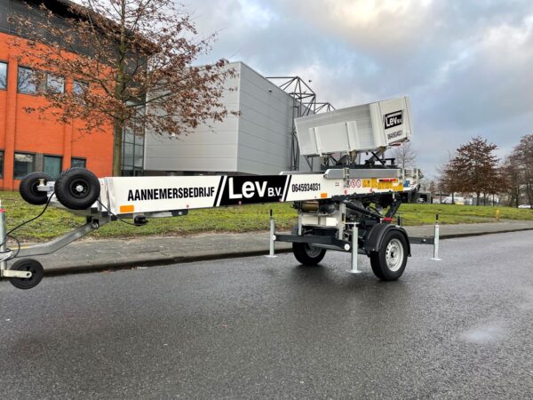 Paus Easy 18 WH-M voor aannemersbedrijf Lev B.V.
