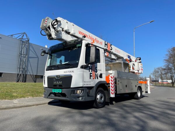 Nieuwe Klaas Alu-Kranbau GmbH K700RSX voor Michan Prein van Hijsfijn uit Weerselo