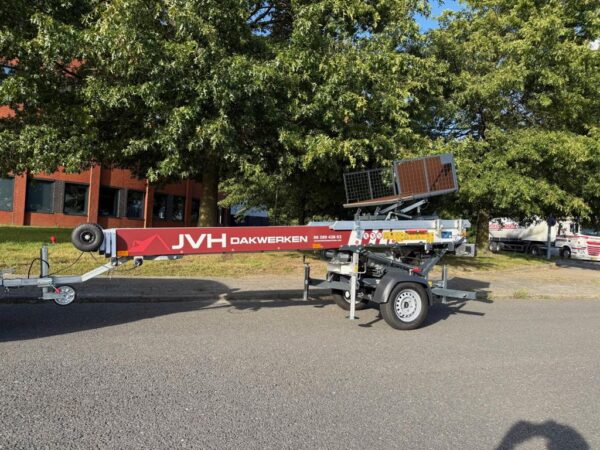 Nieuwe levering: Paus Easy 18 ladderlift voor JVH Dakwerken