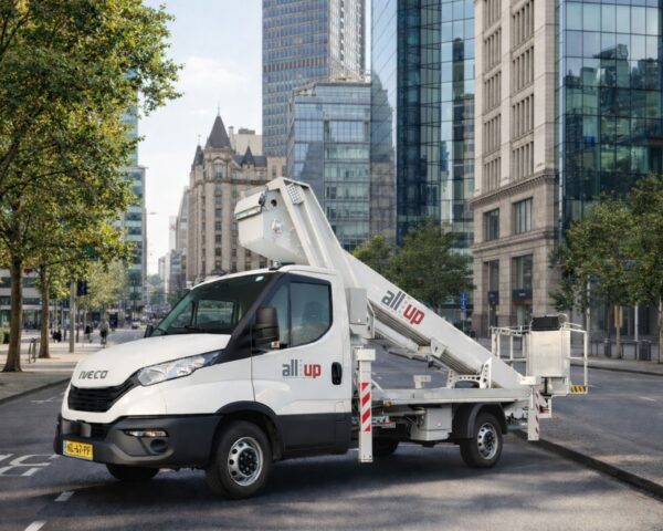 Volledig elektrische Klaas Theo 25E: nieuwe generatie autohoogwerkers gelanceerd